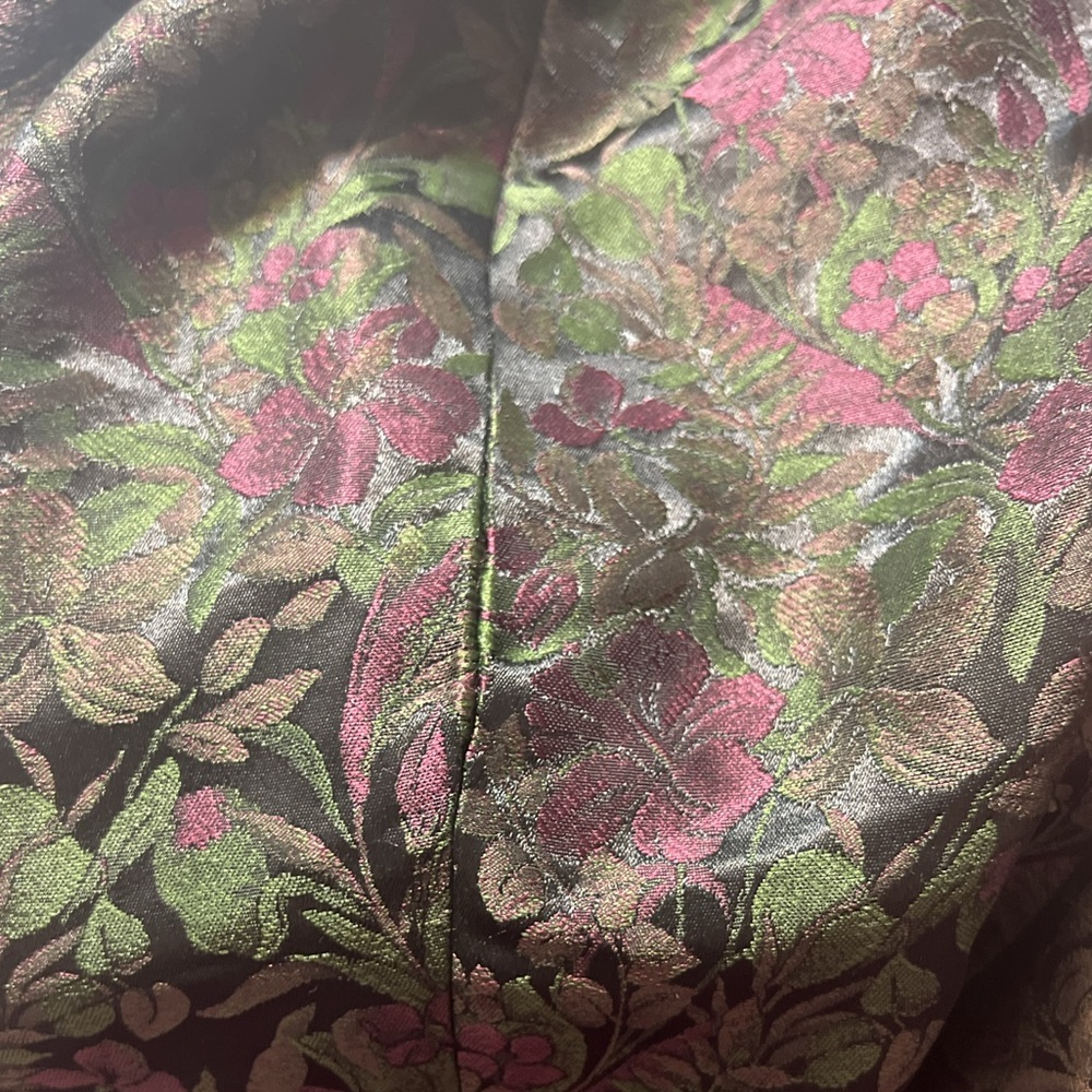 Floral Brocade Blazer - Iridescent Green & Purple - Picture 9 of 9